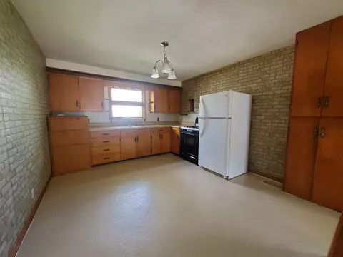 602 E 13th St, Centralia, IL 62801 photo 6