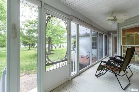 929 Hogan Dr, Marion, IL 62959 photo 45