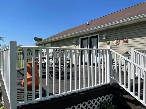11902 Greg St, Sesser, IL 62884 photo 10