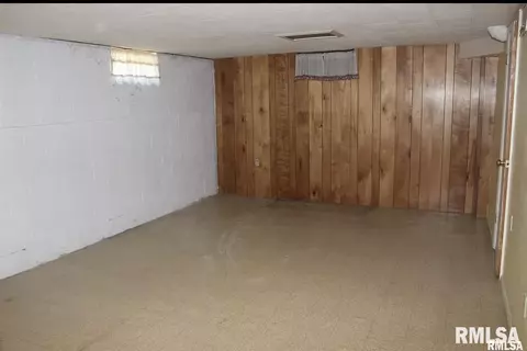 383 Park Ln, Herrin, IL 62948 photo 17