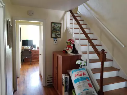 809 E Webster St, Benton, IL 62812 photo 23