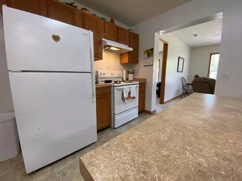 410 Mcfall St, Benton, IL 62812 photo 15