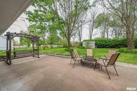 3016 Pine Ridge Dr, Herrin, IL 62948 photo 25