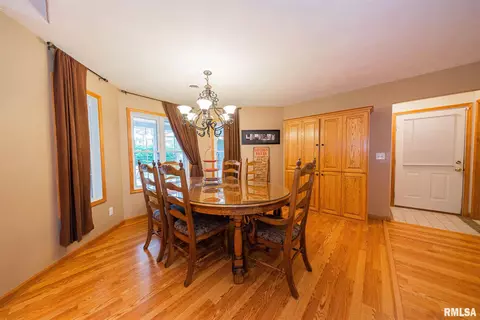 3016 Pine Ridge Dr, Herrin, IL 62948 photo 7