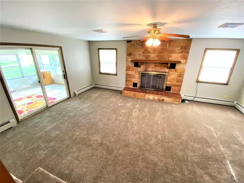 1735 N State Rd, Flora, IL 62839 photo 12