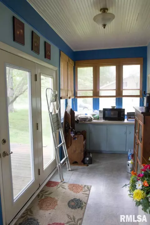 112 W Ash St, Cobden, IL 62920 photo 23
