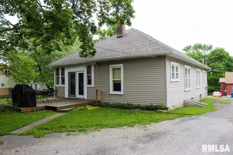 112 W Ash St, Cobden, IL 62920 photo 6