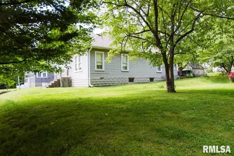 112 W Ash St, Cobden, IL 62920 photo 5