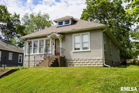 112 W Ash St, Cobden, IL 62920 photo 3