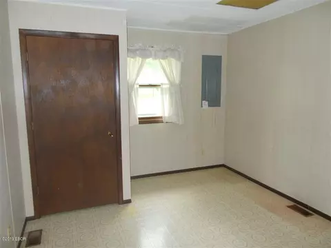 805 Charles Ct, Steeleville, IL 62288 photo 7