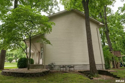 401 Jay Dr, Mount Vernon, IL 62864 photo 17