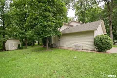 401 Jay Dr, Mount Vernon, IL 62864 photo 19