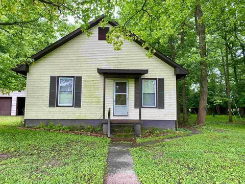 1108 E Carroll St, Herrin, IL 62948 photo 1