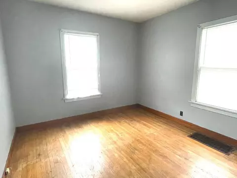 216 N Beech St, Centralia, IL 62801 photo 6