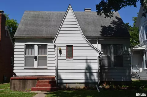 216 N Beech St, Centralia, IL 62801 photo 1