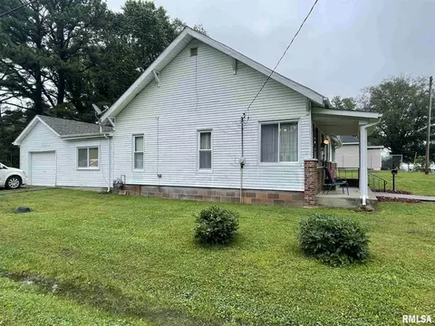 612 Basinger St, Eldorado, IL 62930 photo 14