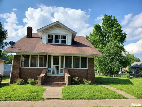 2120 Pine St, Murphysboro, IL 62966 photo 2