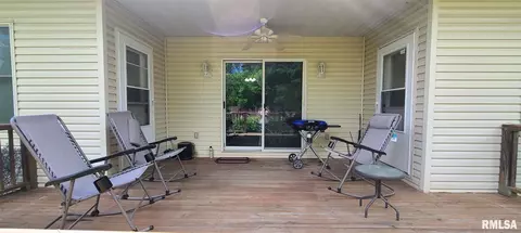 404 Emperor Ln, Herrin, IL 62948 photo 9