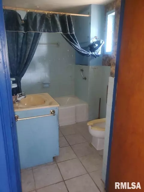 518 Center St, Cairo, IL 62914 photo 11