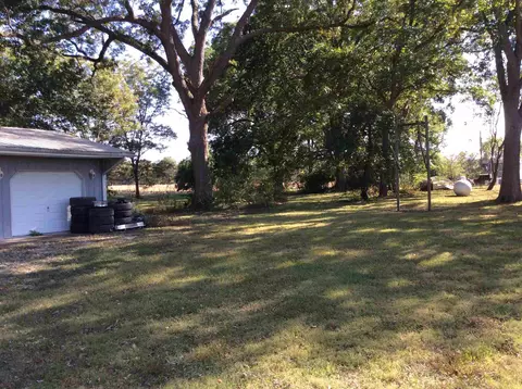 15075 E Reef Rd, Mount Vernon, IL 62864 photo 23