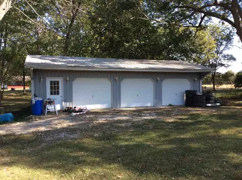 15075 E Reef Rd, Mount Vernon, IL 62864 photo 22