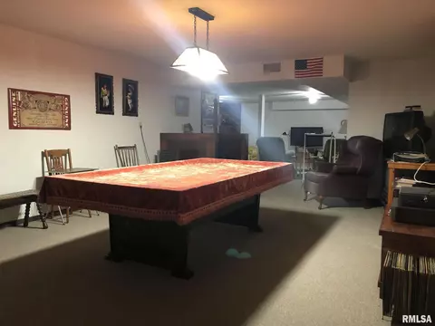 604 E Bryan St, Salem, IL 62881 photo 29