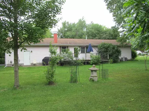 604 E Bryan St, Salem, IL 62881 photo 36