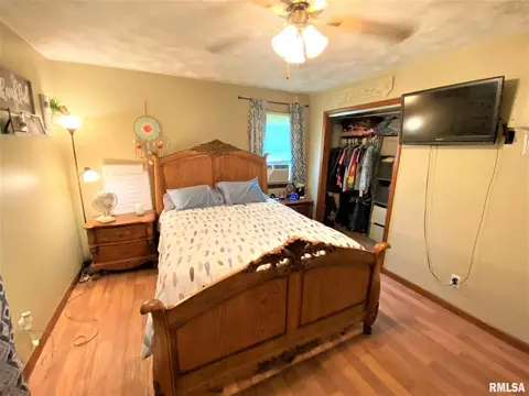 607 East Dr, Flora, IL 62839 photo 28