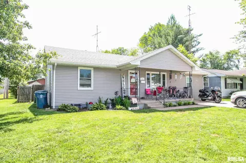 514 8th St, Carmi, IL 62821 photo 1