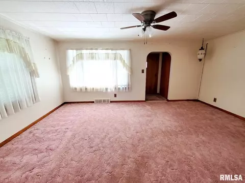 516 S Linden, Centralia, IL 62801 photo 16
