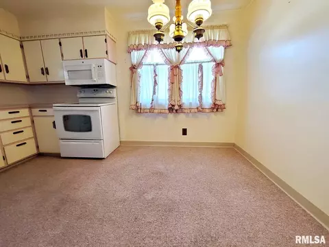 516 S Linden, Centralia, IL 62801 photo 14