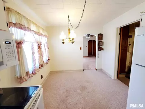 516 S Linden, Centralia, IL 62801 photo 11