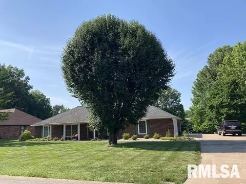 1812 Wolff Dr, Marion, IL 62959 photo 2