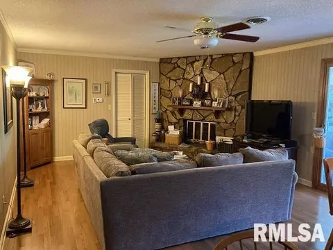 1812 Wolff Dr, Marion, IL 62959 photo 8