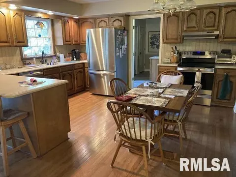 1812 Wolff Dr, Marion, IL 62959 photo 9