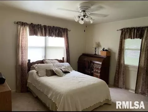201 Golf Ln, Centralia, IL 62801 photo 22