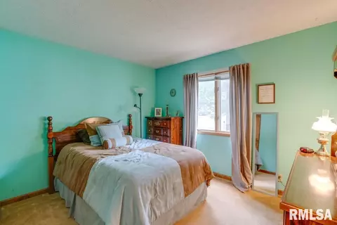 403 Jay Dr, Mount Vernon, IL 62864 photo 17