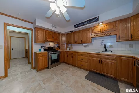 2006 Buckley Rd, Marion, IL 62959 photo 25