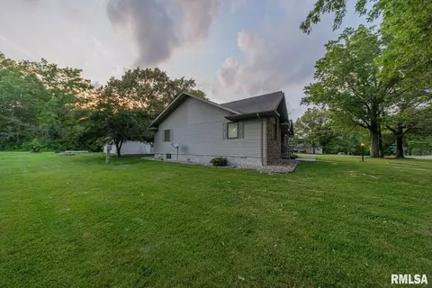 2006 Buckley Rd, Marion, IL 62959 photo 11