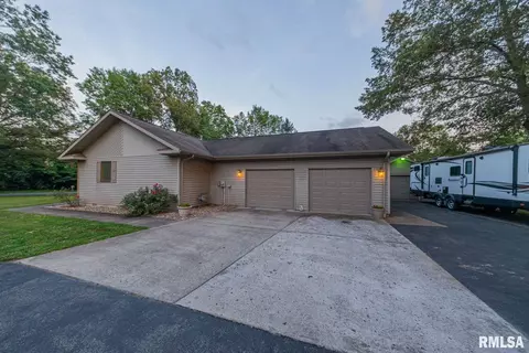 2006 Buckley Rd, Marion, IL 62959 photo 5