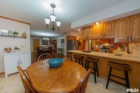 2006 Buckley Rd, Marion, IL 62959 photo 24