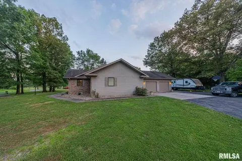 2006 Buckley Rd, Marion, IL 62959 photo 4