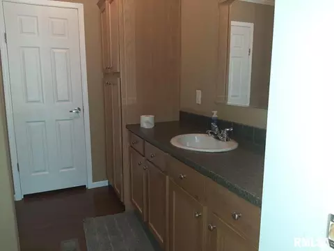 820 N 27th St, Herrin, IL 62948 photo 17