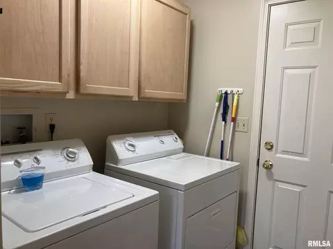 1903 Westminster Dr, Marion, IL 62959 photo 14
