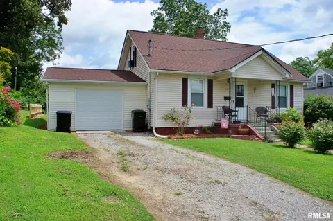 305 E 8th St, Metropolis, IL 62960 photo 2