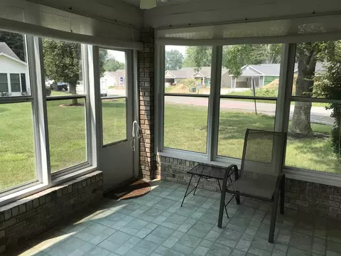 501 Morningside Dr, Marion, IL 62959 photo 12