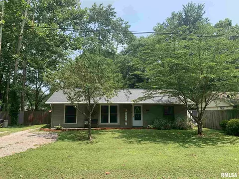 712 N 27th St, Herrin, IL 62948 photo 2