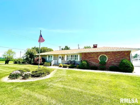27 Greve Dr, Centralia, IL 62801 photo 2