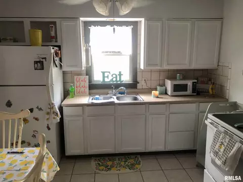 2800 Cherry St, Mount Vernon, IL 62864 photo 9