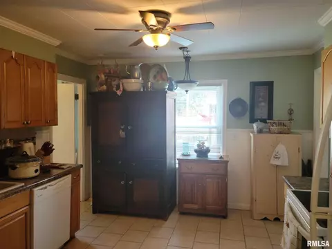 304 Bailey Ln, Benton, IL 62812 photo 13